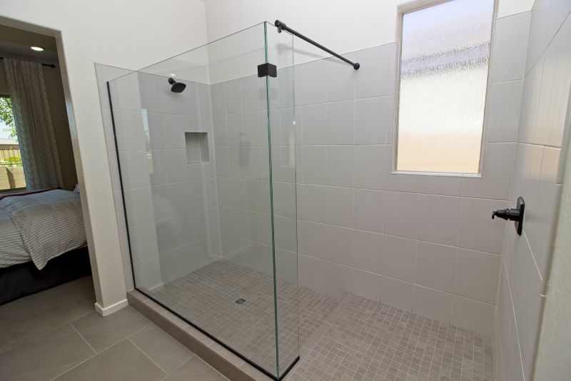 Space-Saving Shower Features